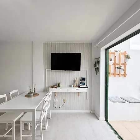 Daire Spring365 Appartament Arona (Tenerife)